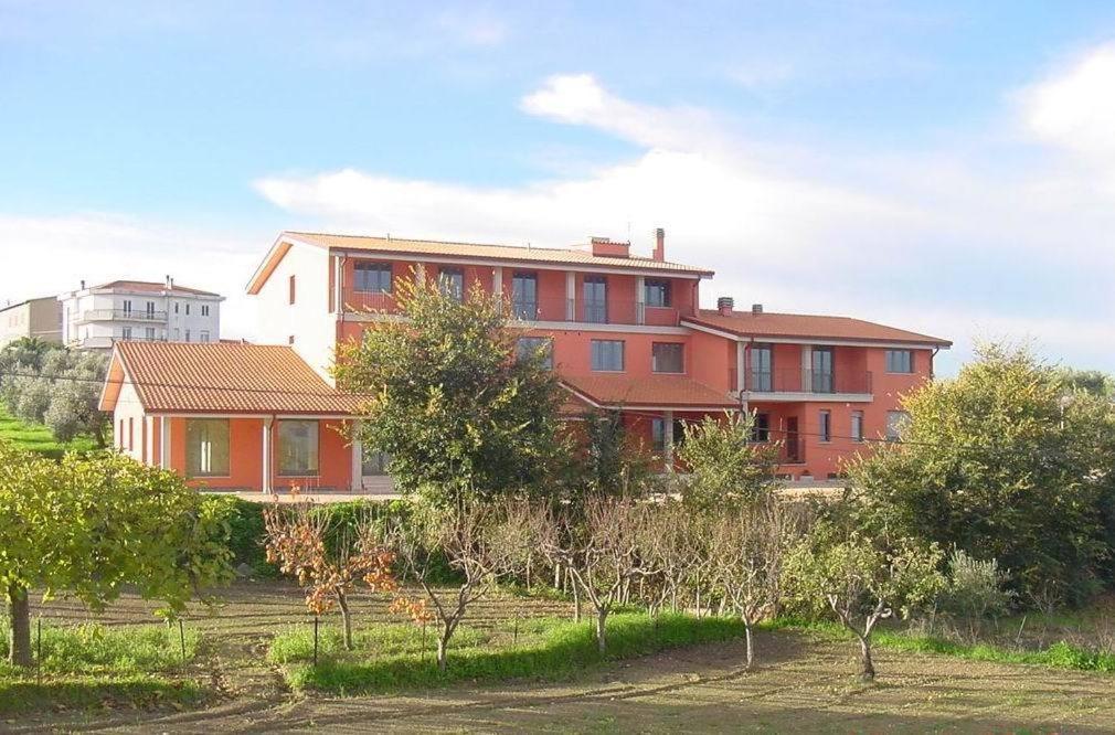 Hotel Villa Adriatica Portocannone ภายนอก รูปภาพ